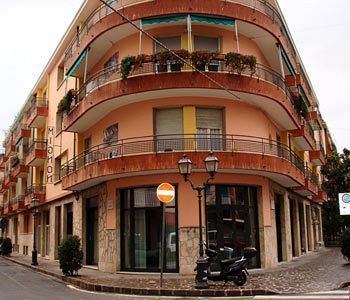 Hotel Mignon Alassio Exterior photo